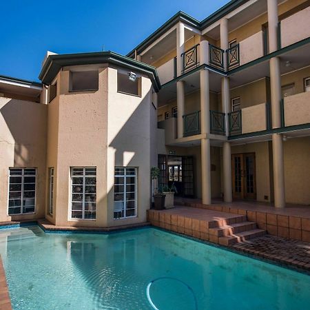 Airport Inn Executive Suites Kempton Park Exterior foto
